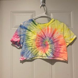 Rue 21 tie dyed cropped shirt Size M